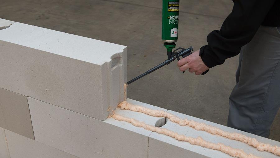 TEC7 lijmen gist beton